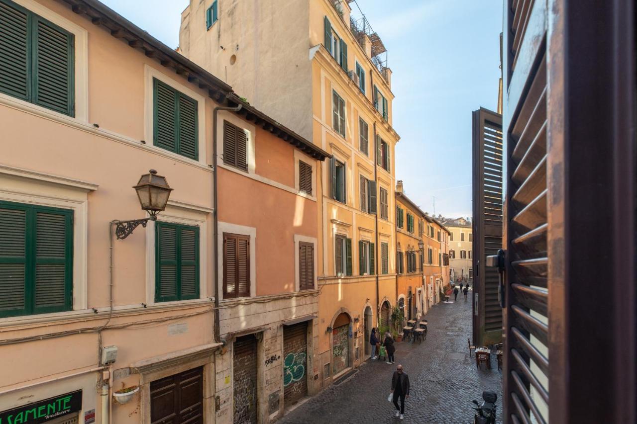Iflat Magic Apartment In The Heart Of Trastevere Rome Exterior photo